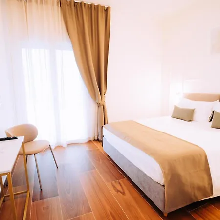 Donna Concetta Seaside *