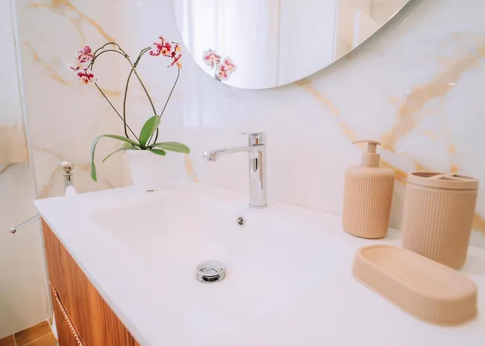 Donna Concetta Seaside Apartment